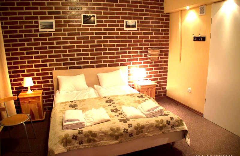 RJ Hotel
