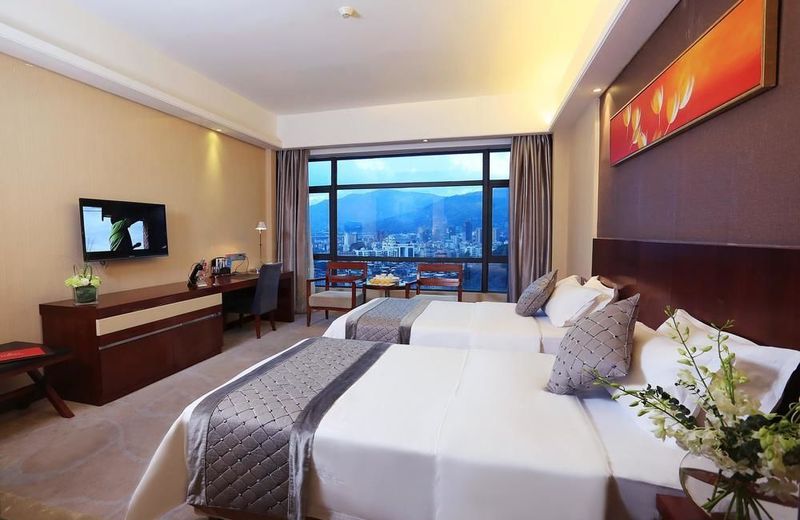 Ramada Longyan