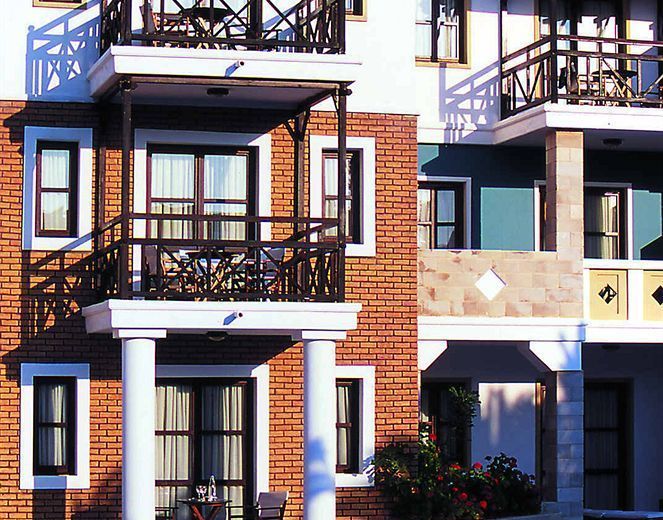 Royal Beach Hotel