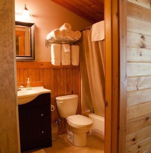 Lake Parlin Lodge & Cabins