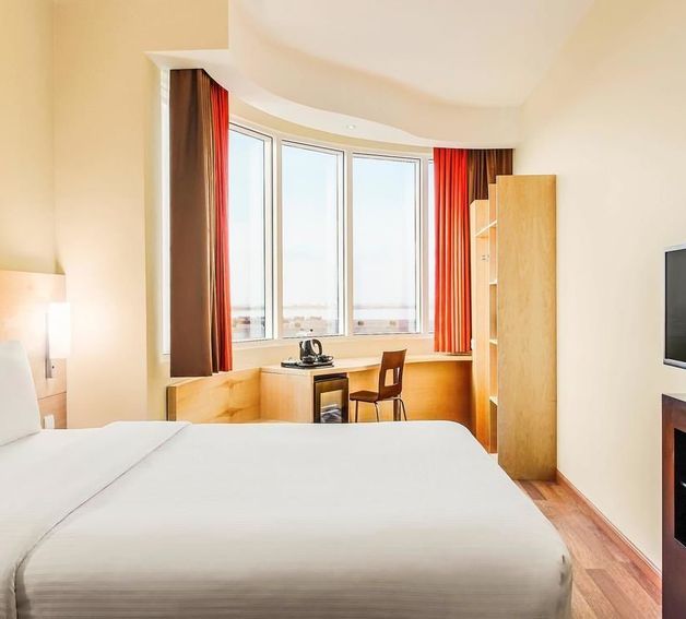 hotel-image