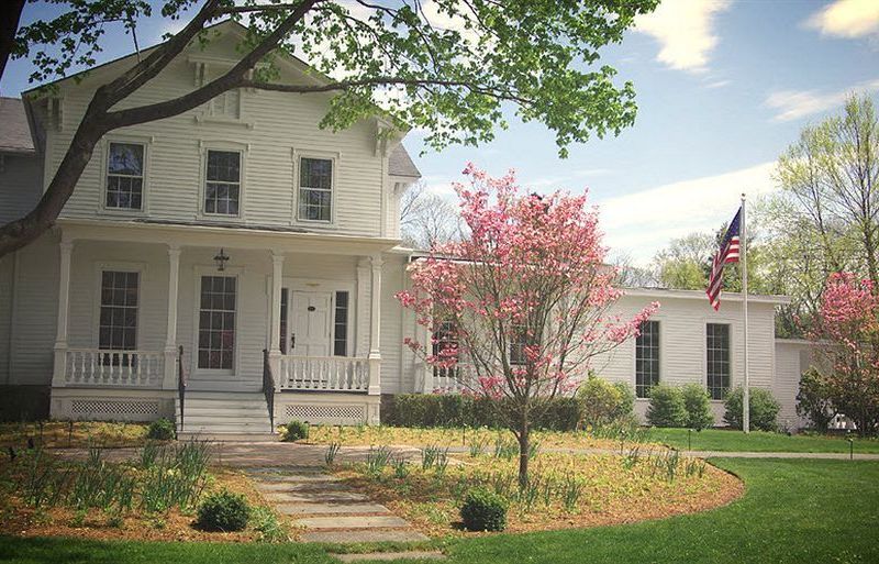 The Old Lyme Inn