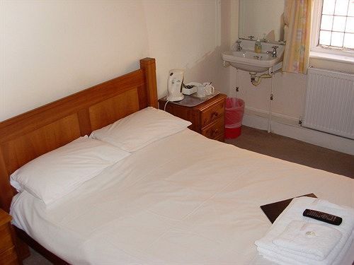The George Hotel