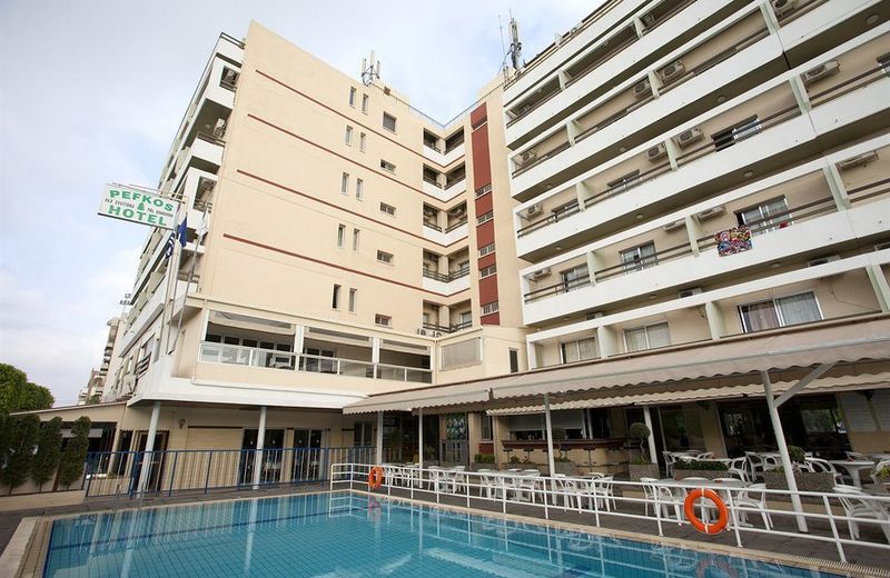 Pefkos City Hotel