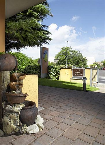 Outdoor Pictures 21