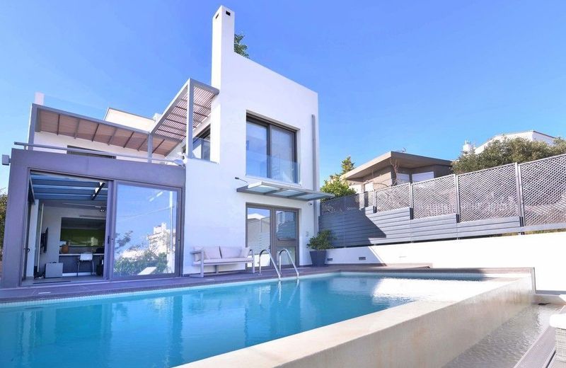 Stefano's Villa Lagonissi