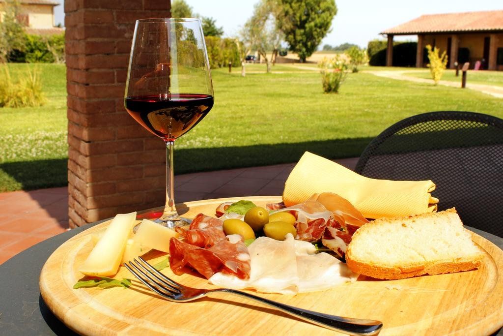 Agriturismo Giuncola e Granaiolo