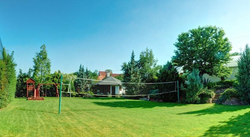 Outdoor Pictures 23