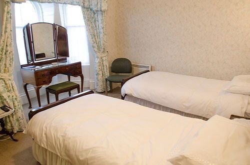 Leven House Bed and Breakfast