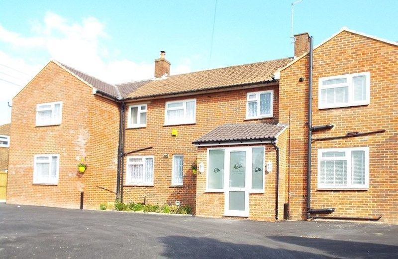 Guston Guest House