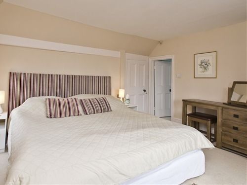 Bovey Cottage