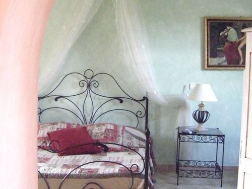 Les Roses de Montherlant