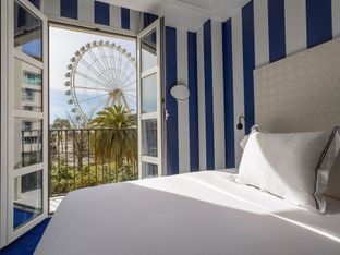 Hotel Image 2