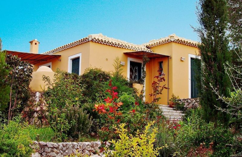 Artblue Villas