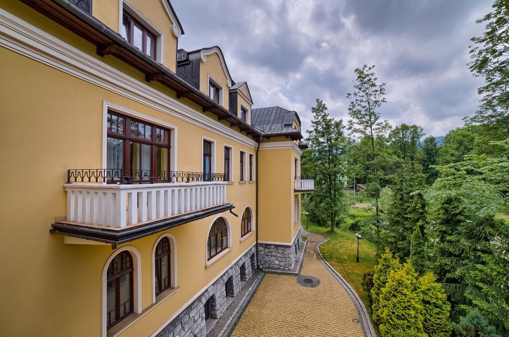 Outdoor Pictures 23