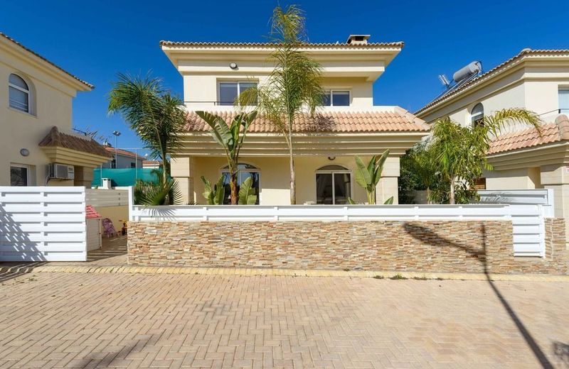 Villa Ariel