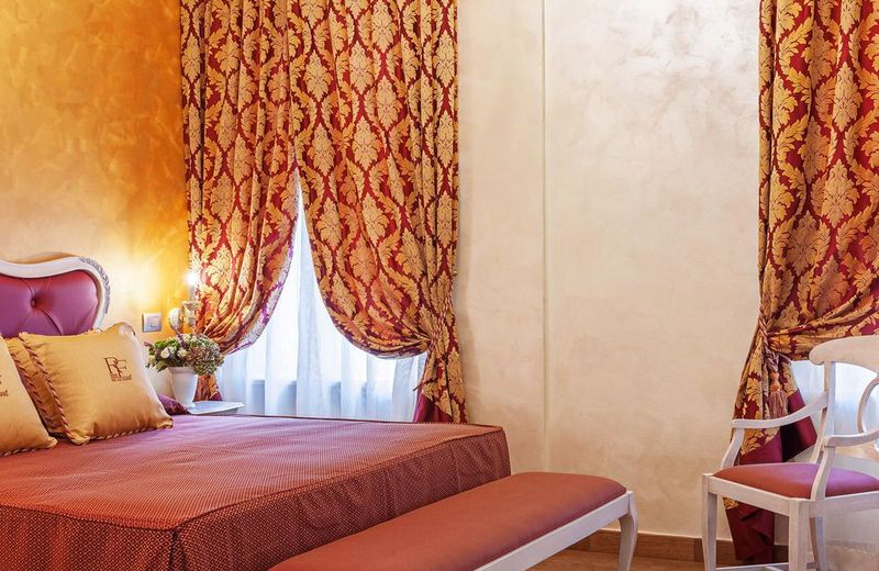 Relais Empire