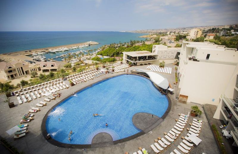 WhiteLace Resort