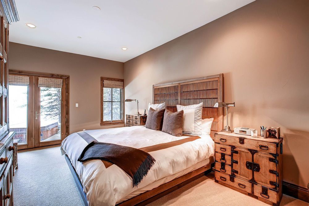 Villa Montane by East West Hospitality