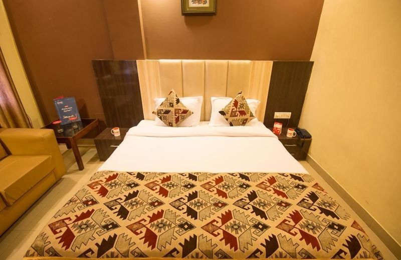 Capital O 2046 President Hotel