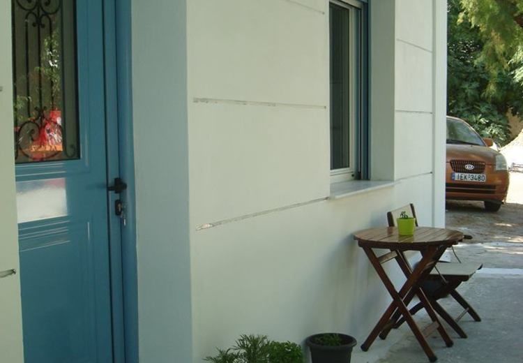 Smaragdi Rooms