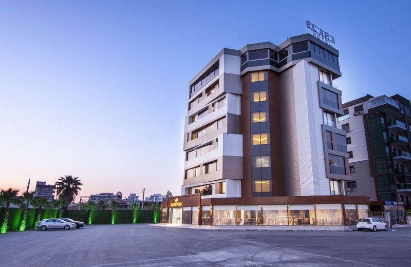 Elara Hotel