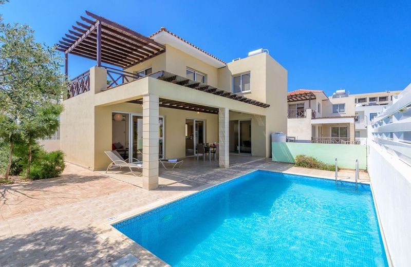 Konnos Beach Villa 3