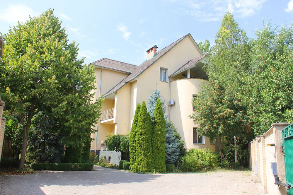 Outdoor Pictures 1