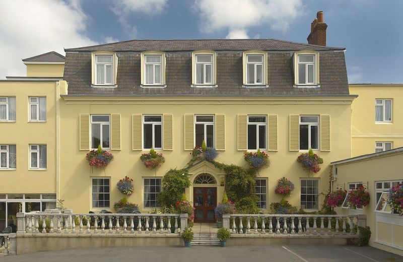 Les Rocquettes Hotel
