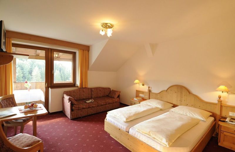 Berghotel zum Zirm