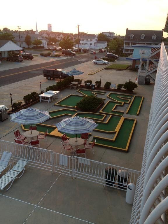 Outdoor Pictures 4