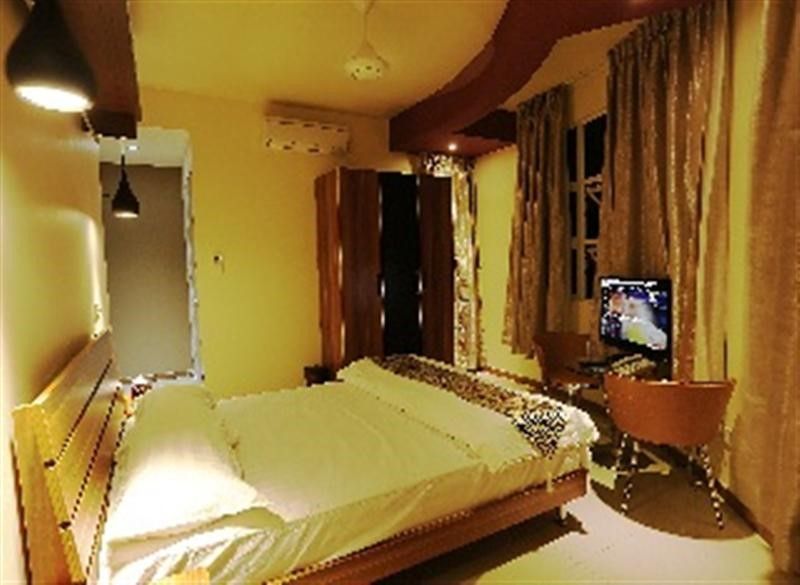 Surfview Hotel Raalhugandu