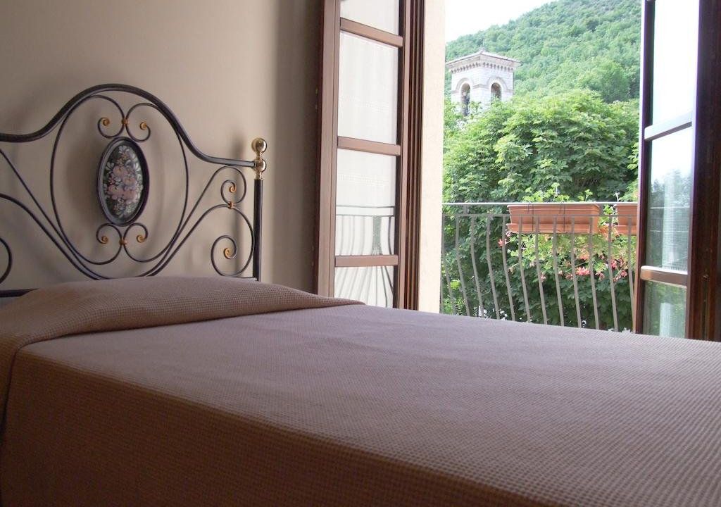 Albergo La Casa Nel Bosco