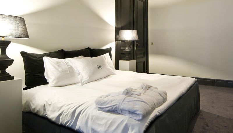 Hotel the Black