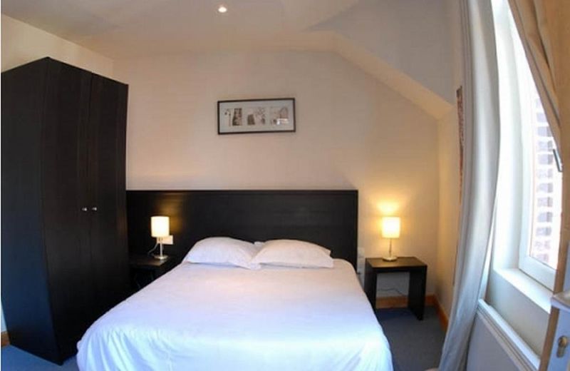 Mayrena Hotel