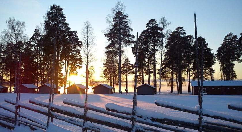 Outdoor Pictures 24
