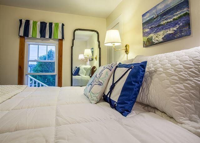 Harbor House Inn