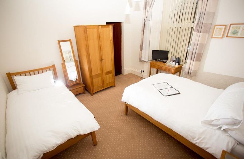 Ravenswood Guest House