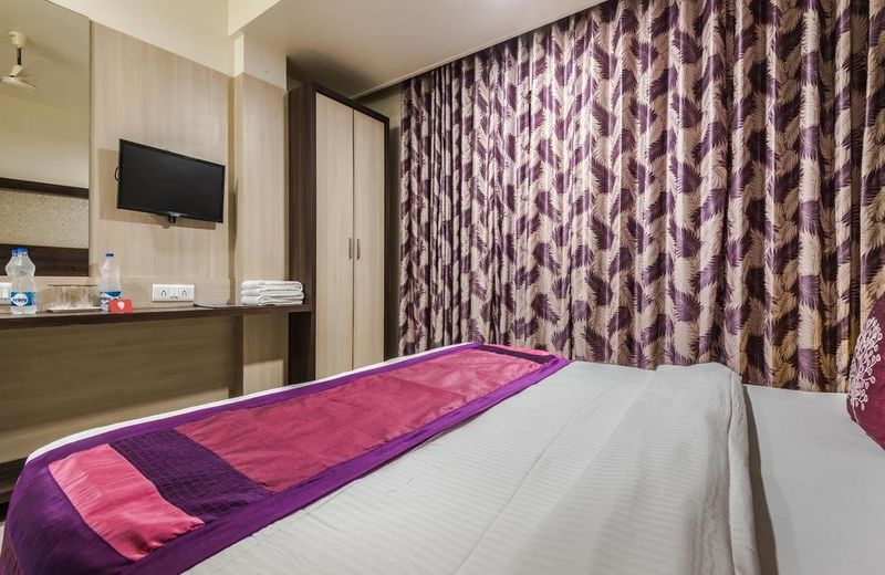 OYO 3441 Hotel Veer Residency