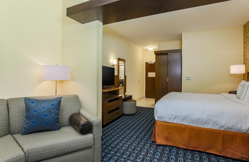 Fairfield Inn & Suites by Marriott Snyder