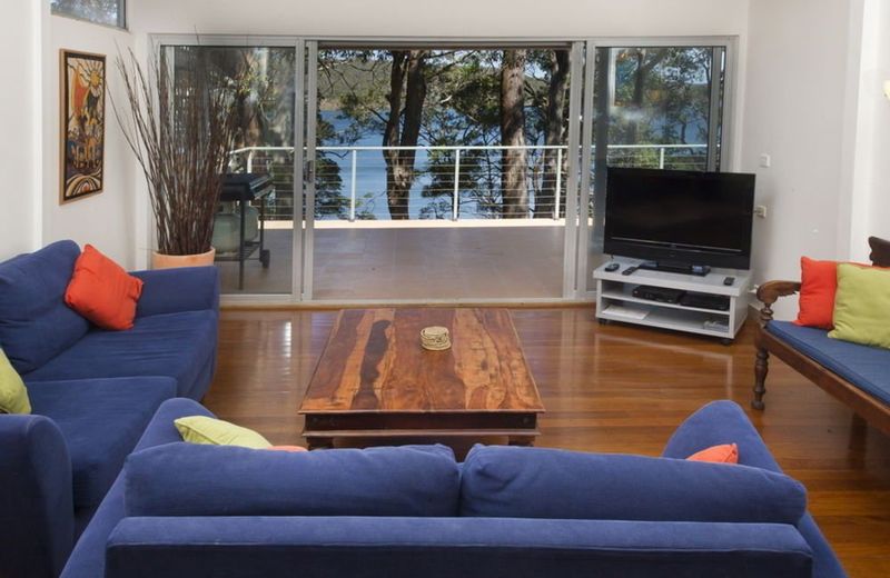 Amaroo on the Waterfront | Smiths Lake | Myall Lakes