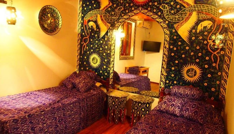 Bibi-Khanym Hotel