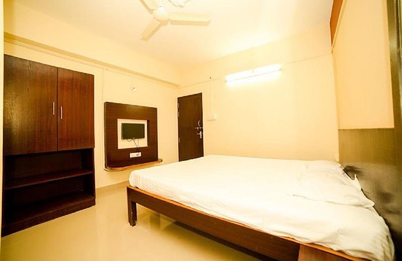 Treebo Trend Pratham Inn Resorts