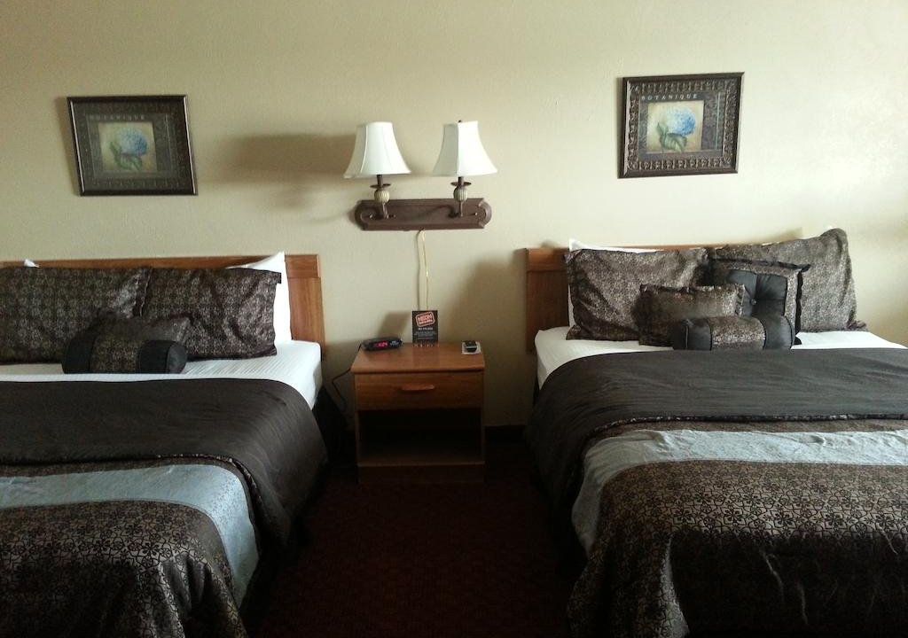Raine Motel