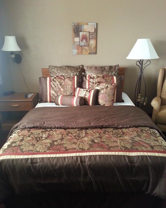 Raine Motel