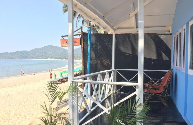 Roundcube Beach Bungalows