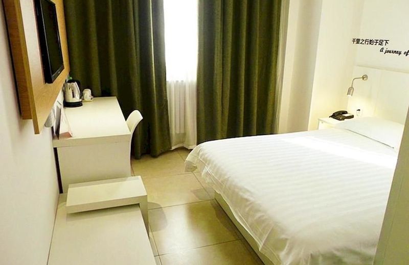 Motel 168 Tianjin Hongqi Road Baoshan Avenue