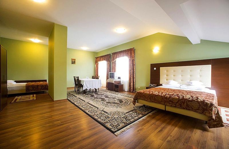 Hotel i Restauracja Bona