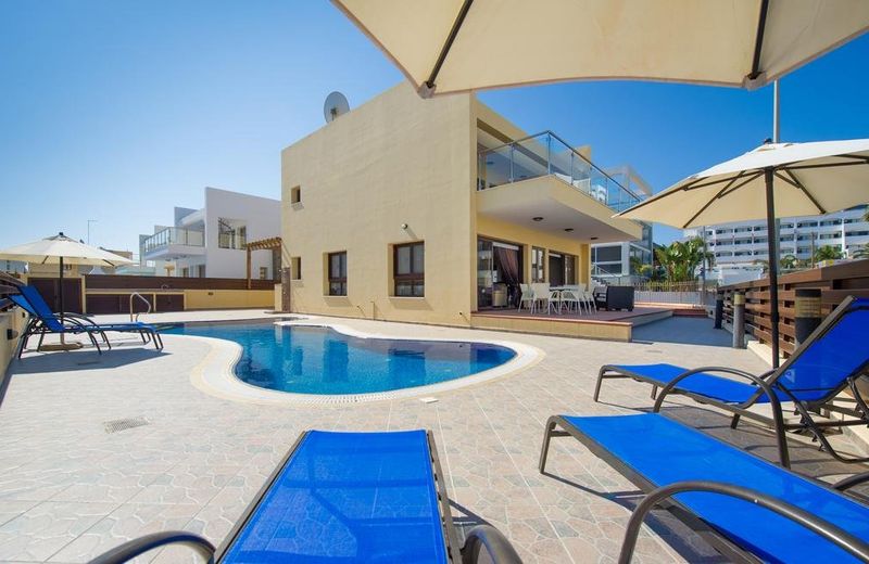 Seafront Protaras Villas