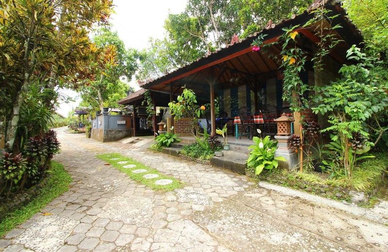 Made Homestay